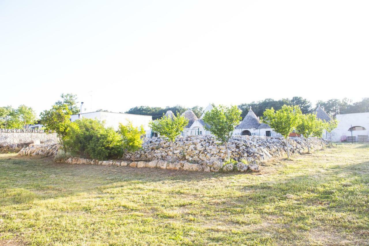 Trulli Sul Vignale In Masseria Santalachicca มาร์ตินาฟรังกา ภายนอก รูปภาพ